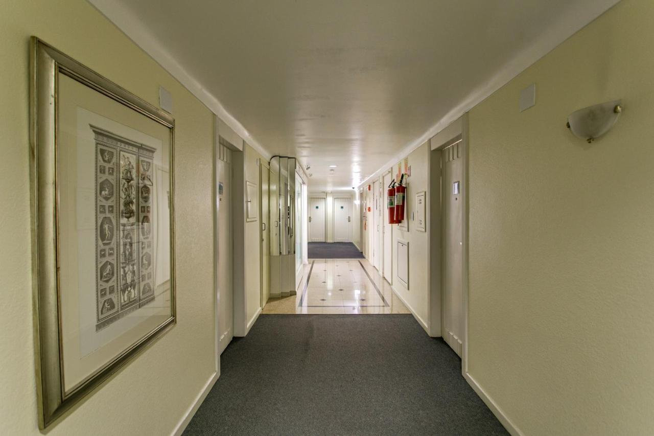 Hotel Dan Inn Curitiba Centro By Nacional Inn Extérieur photo