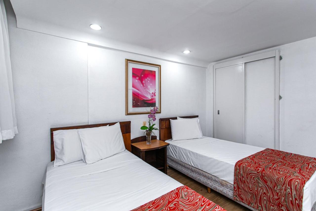 Hotel Dan Inn Curitiba Centro By Nacional Inn Extérieur photo