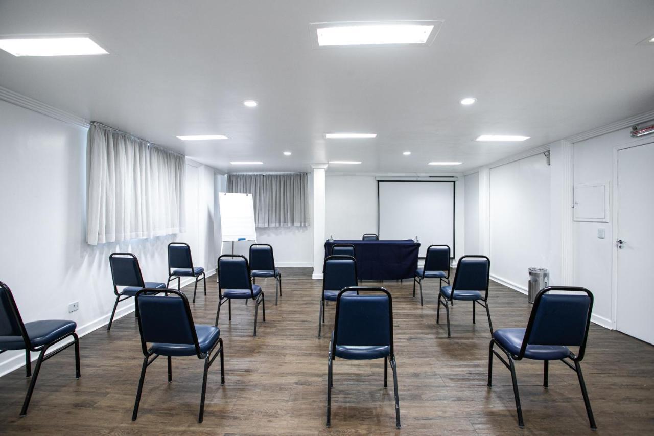 Hotel Dan Inn Curitiba Centro By Nacional Inn Extérieur photo