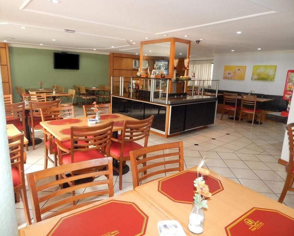 Hotel Dan Inn Curitiba Centro By Nacional Inn Extérieur photo
